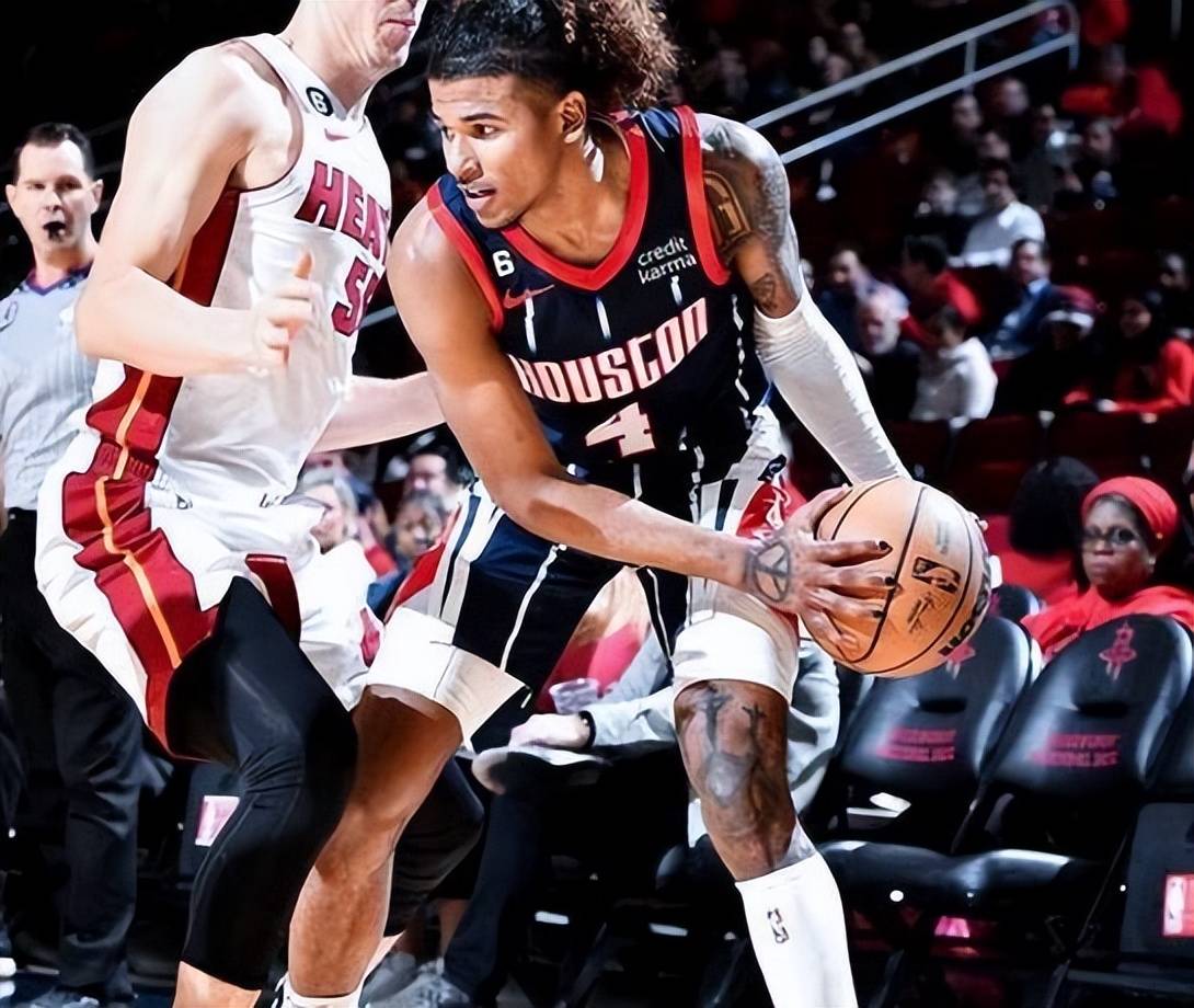 关于黑马崛起:一支实力强劲的球队在比赛中崭露头角的信息 关于黑马崛起:一支实力强劲的球队在比赛中崭露头角的信息