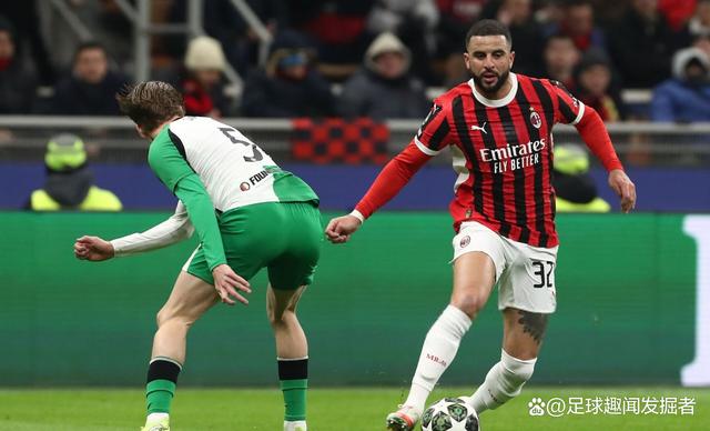 九游游戏-凯尔特人队员沃克在场下表现稳定