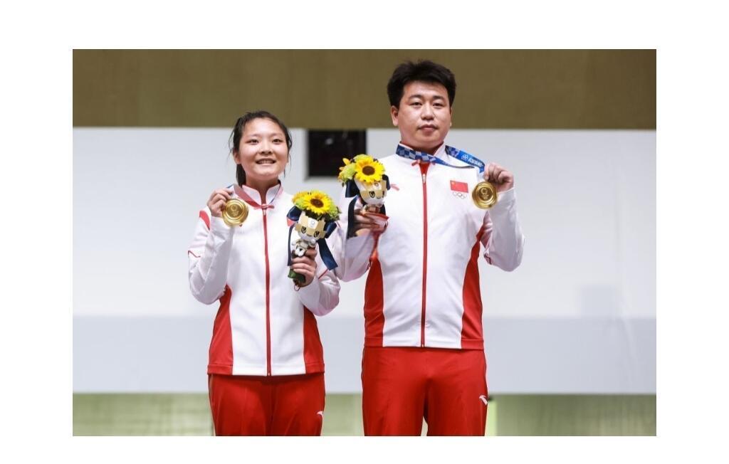 九游体育APP下载-弱队在比赛中力挽狂澜,摘得一场胜利