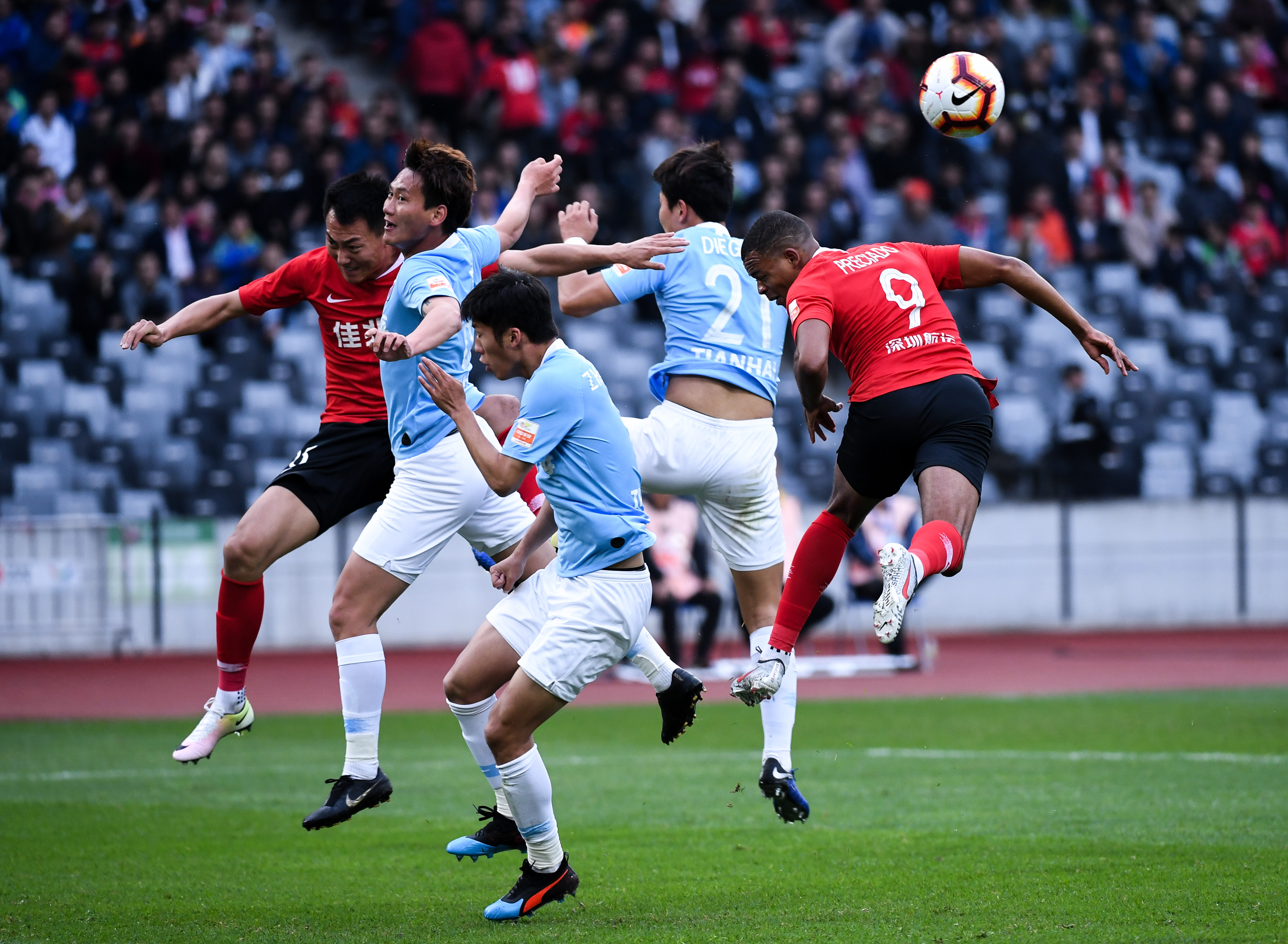 关于深圳佳兆业主场不敌河北华夏幸福，遭遇两连败的信息