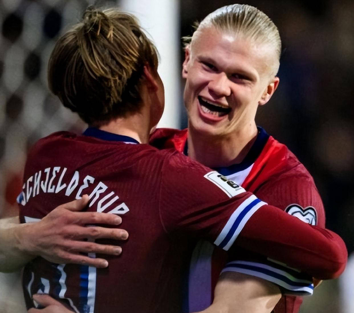 九游娱乐-挪威王国队奋力冲刺，取得胜利进军决赛