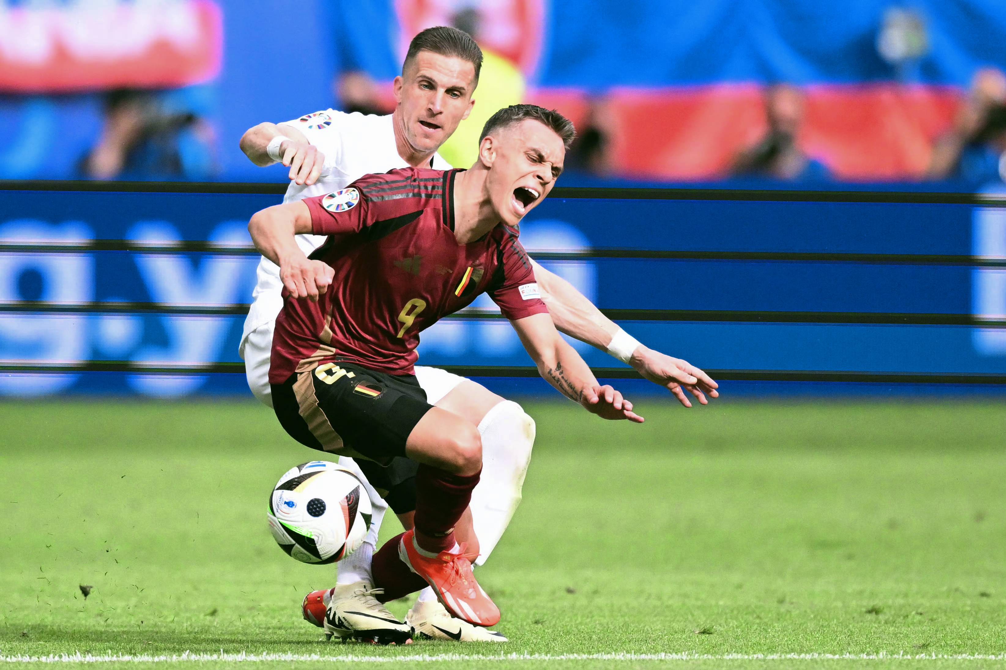 九游娱乐官方-斯洛伐克代表团在体操比赛中表现出色