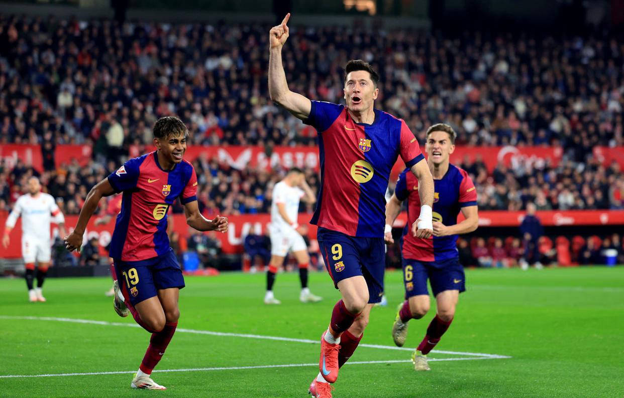 塞维利亚大胜归来,表现抢眼 塞维利亚大胜归来,表现抢眼