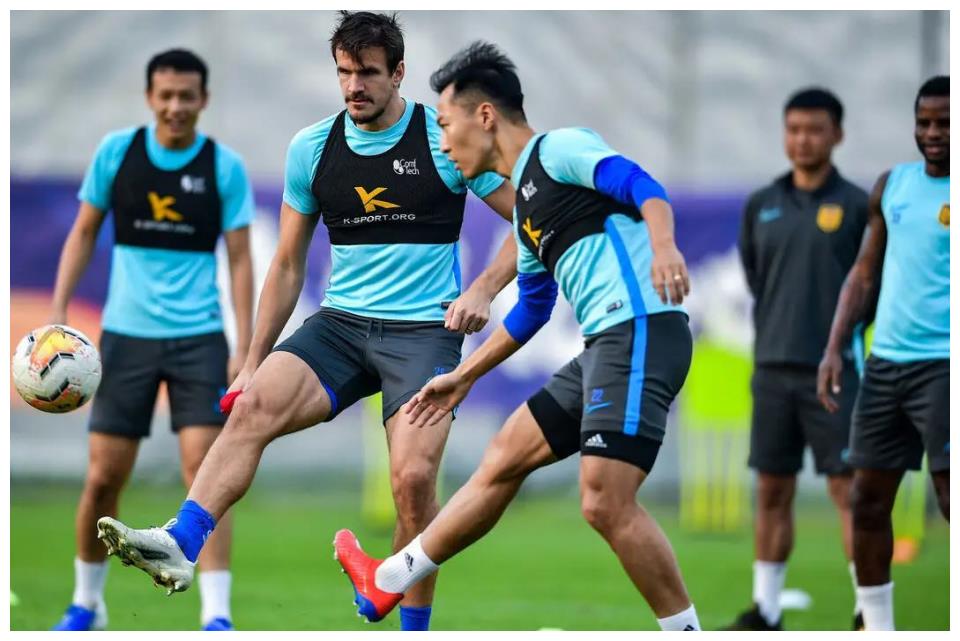 苏宁引援困境,球队面临转变挑战的简单介绍 苏宁引援困境,球队面临转变挑战的简单介绍