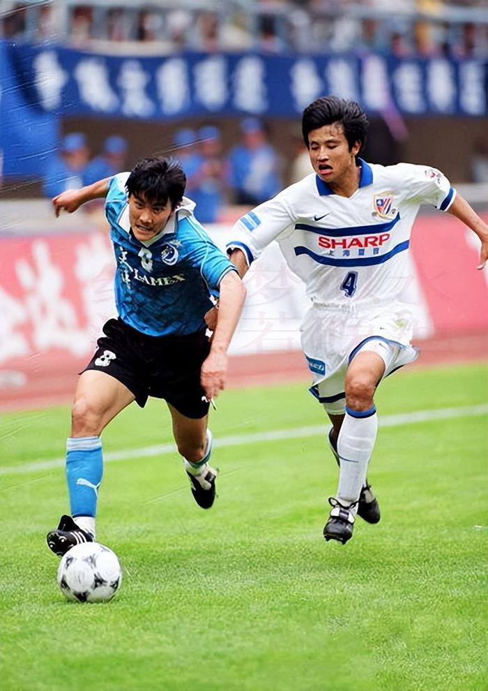 九游娱乐首页-祖云达斯取胜博洛尼亚，球员状态达到巅峰