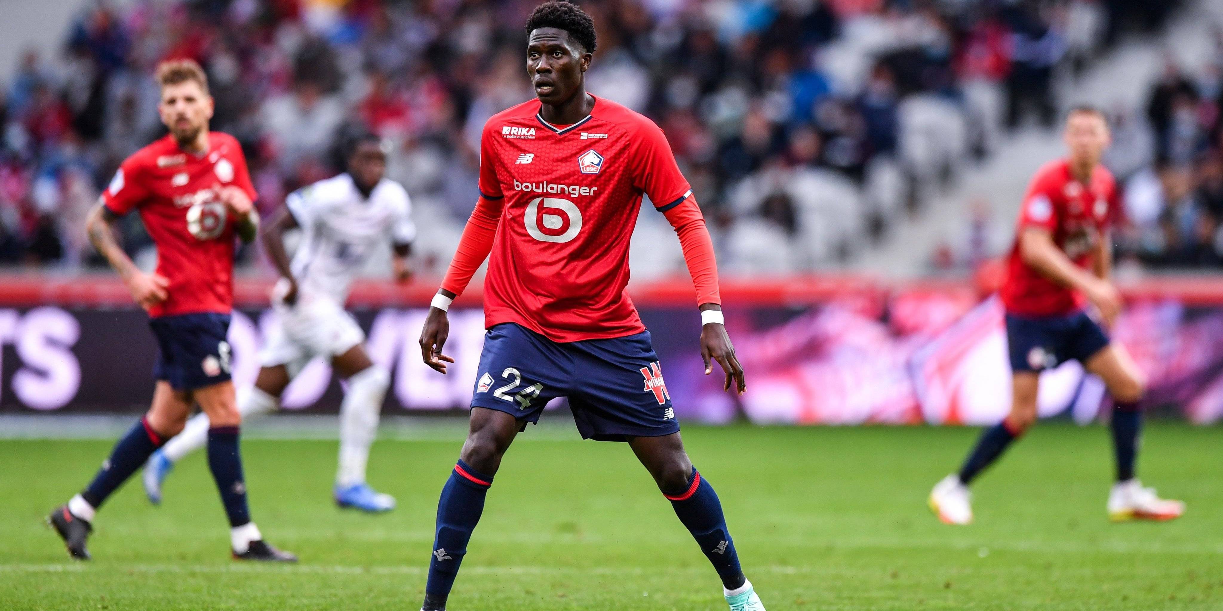 九游体育APP下载-里尔在主场战平昂热,未能取得胜利