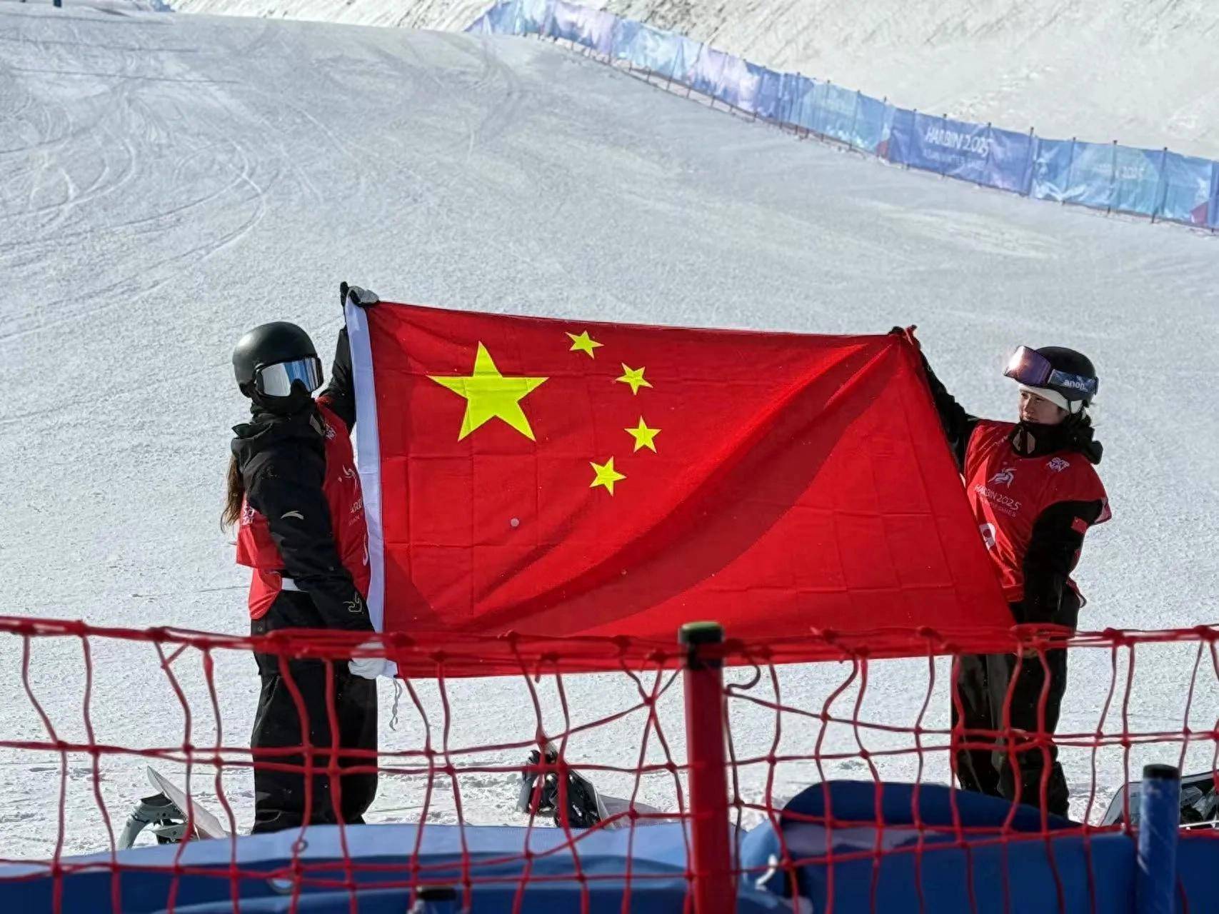 南极洲选手在滑雪比赛中表现出色