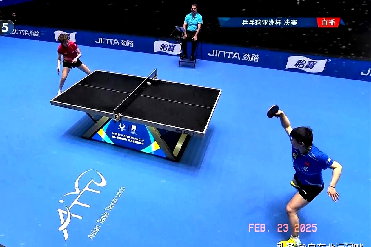 比赛紧张刺激，双方实力均衡