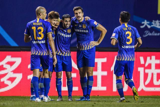 九游体育官方入口-关于江苏苏宁对阵广州富力，决心夺得胜利的信息