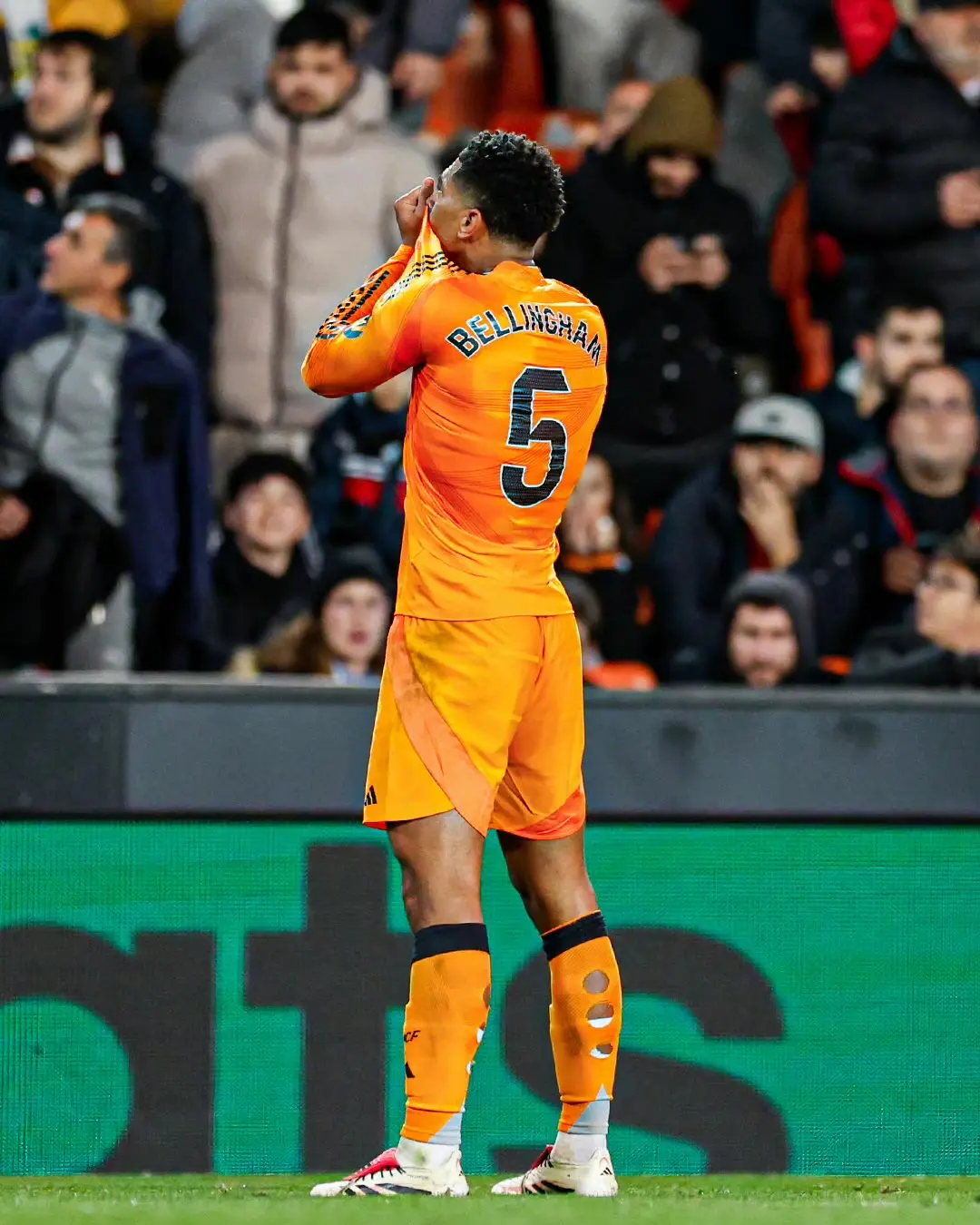 关于瓦伦西亚队长因伤缺席,球队战力受影响的信息 关于瓦伦西亚队长因伤缺席,球队战力受影响的信息