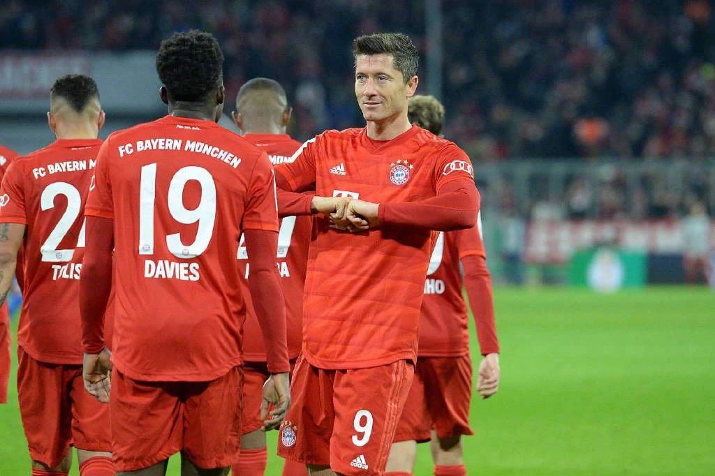 霍芬海姆取得惊险胜利,目标赛季前四! 霍芬海姆取得惊险胜利,目标赛季前四!