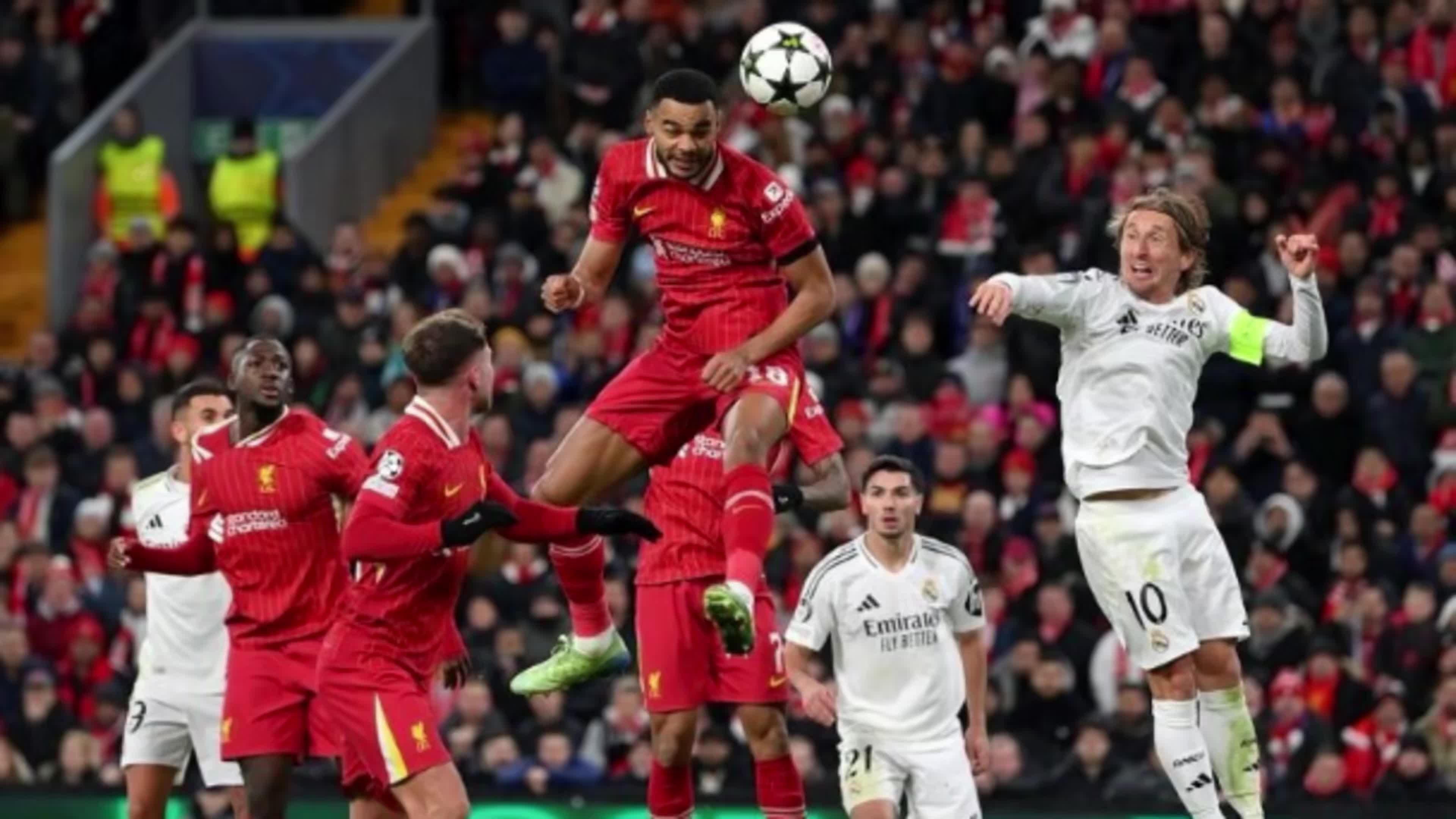 九游娱乐app下载-利物浦主场惜败，争冠形势堪忧