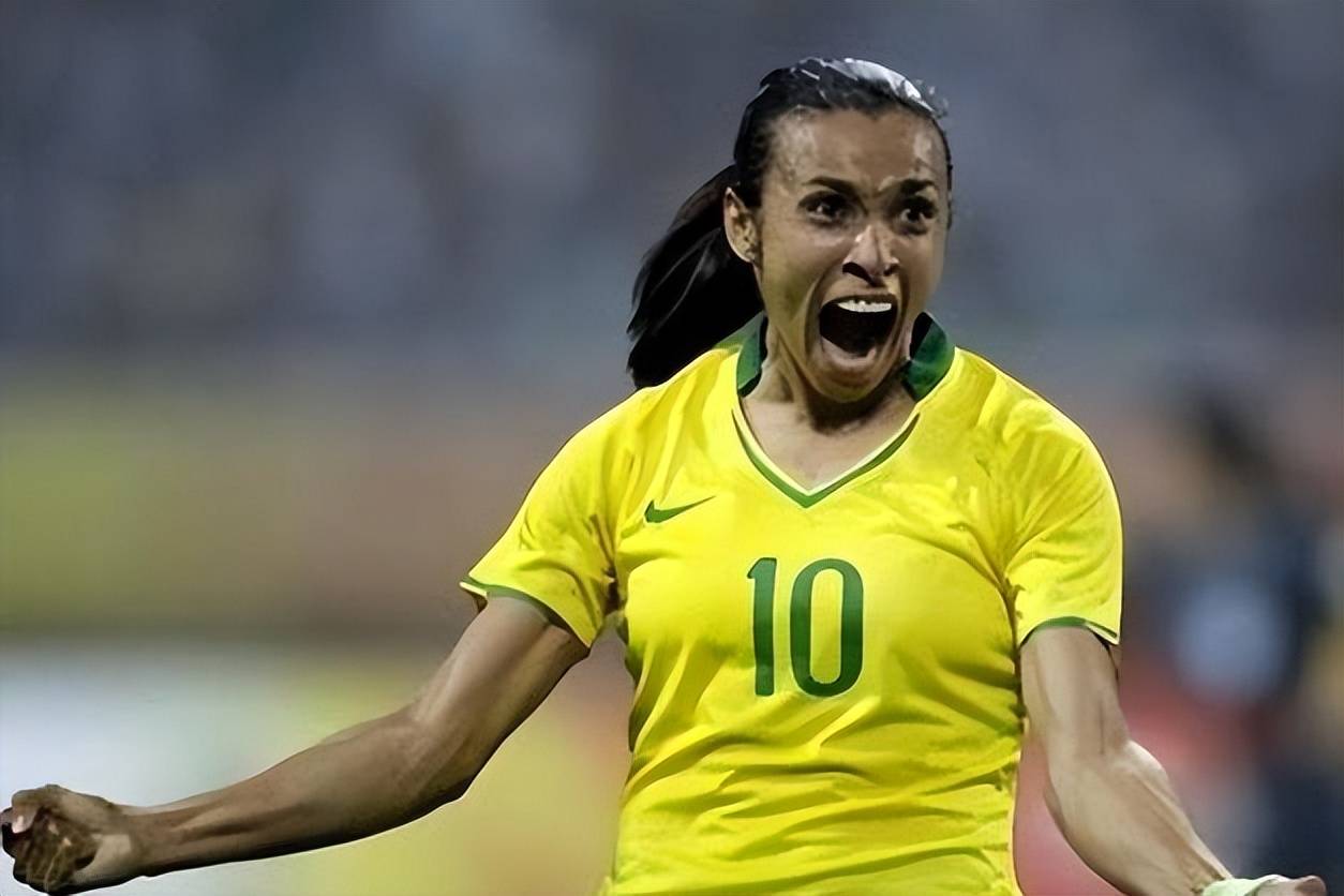 九游娱乐官方-关于巴西女足卫冕冠军备战女足世界杯的信息