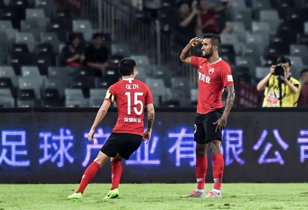 广州富力坚守保级线,追求胜利的简单介绍 广州富力坚守保级线,追求胜利的简单介绍