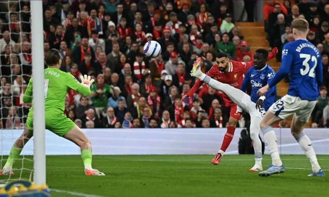 巴达霞努斯曼城与巴萨对碰,强者胜出? 巴达霞努斯曼城与巴萨对碰,强者胜出?