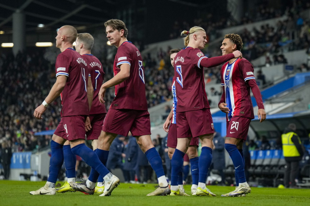 范德贝克建功,荷兰队-胜挪威国家队 范德贝克建功,荷兰队-胜挪威国家队