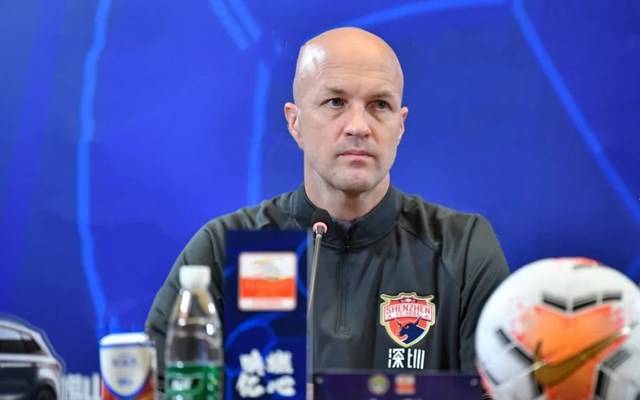 九游游戏-关于河南建业门将状态低迷,频频犯错影响比赛结果的信息