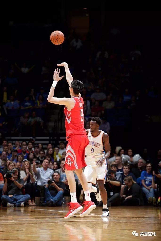 包含HKA绝杀SHR，Clid打出惊人五杀激烈交锋入围赛，让粉丝疯狂欢呼的词条