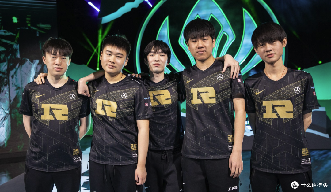 九游娱乐-DK险胜RNG,369单局斩获MVP激烈交锋八强赛,强势挺进下一轮的简单介绍