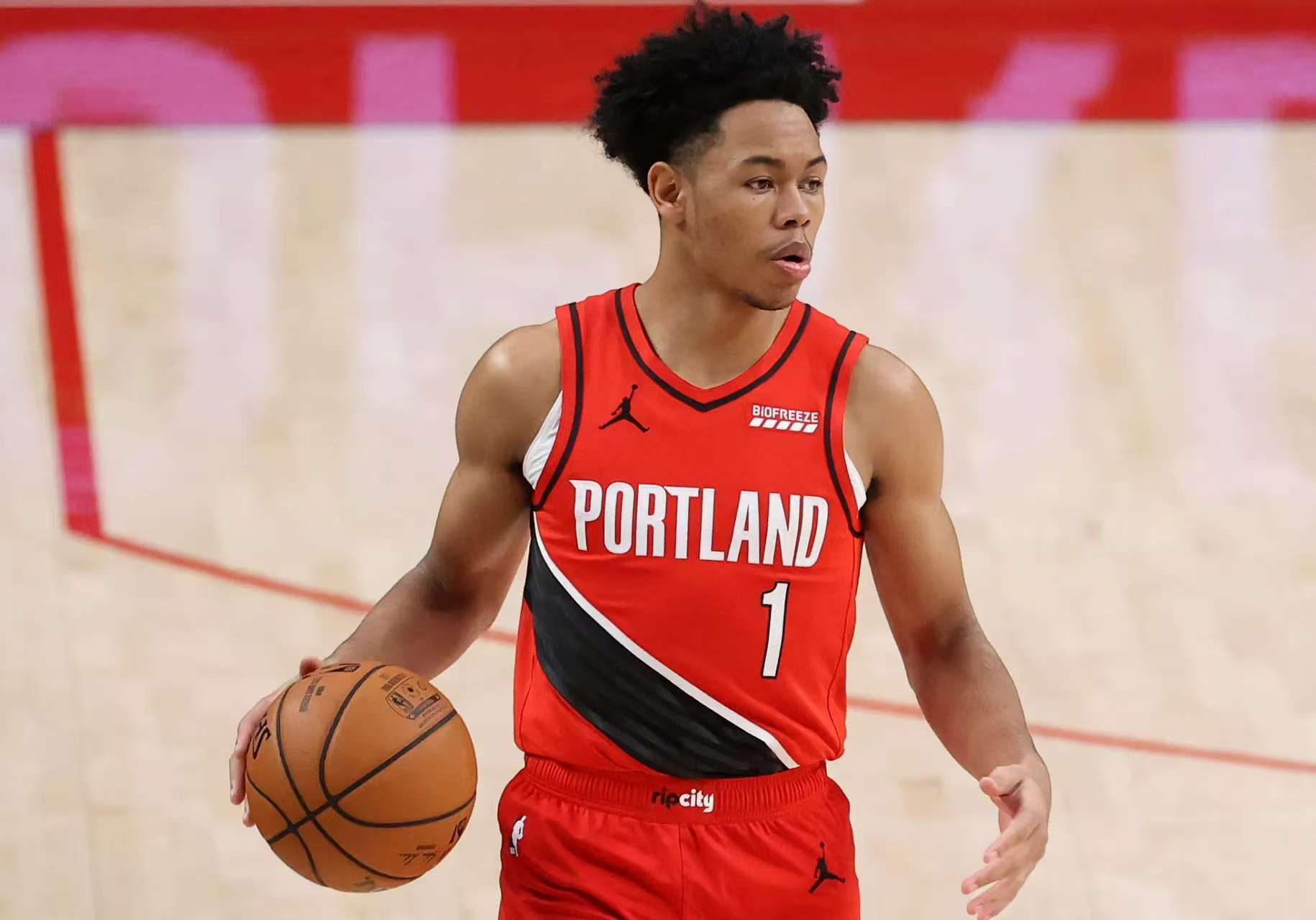 关于开拓者队主帅表态:球队需做出改变才能逆转颓势的信息 关于开拓者队主帅表态:球队需做出改变才能逆转颓势的信息