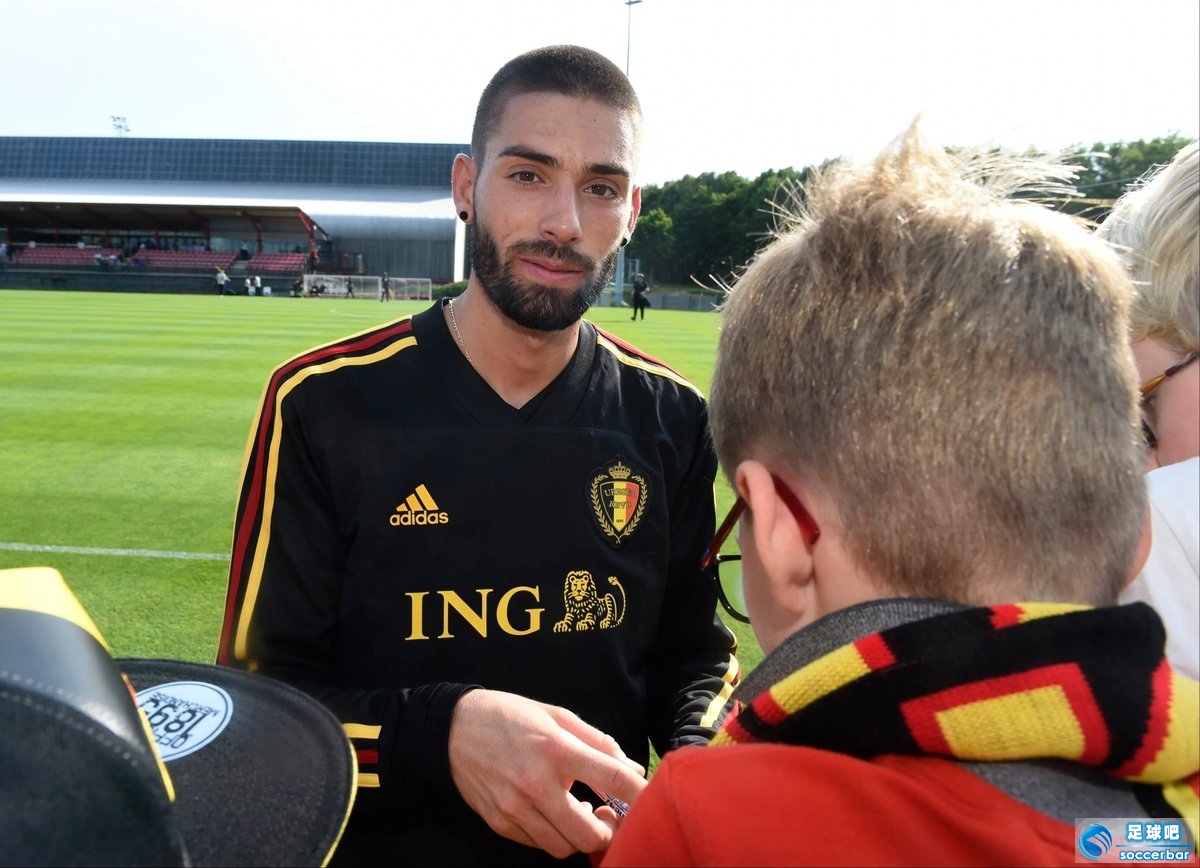 九游娱乐首页-阿森纳轻取拜仁,卡拉斯科惊艳四座的简单介绍