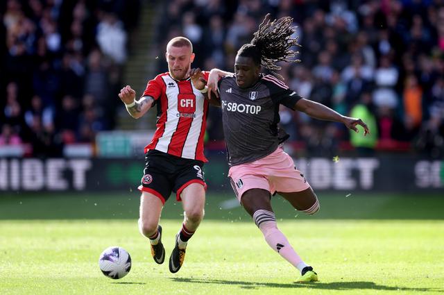 包含瑞典逆转切尔西,孔德状态火热的词条 包含瑞典逆转切尔西,孔德状态火热的词条