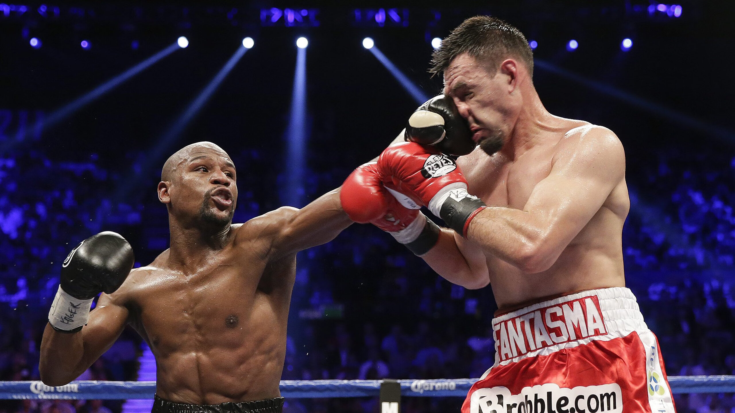 配角登台之夜,当贝恩在聚光灯下撕碎深圳的防线