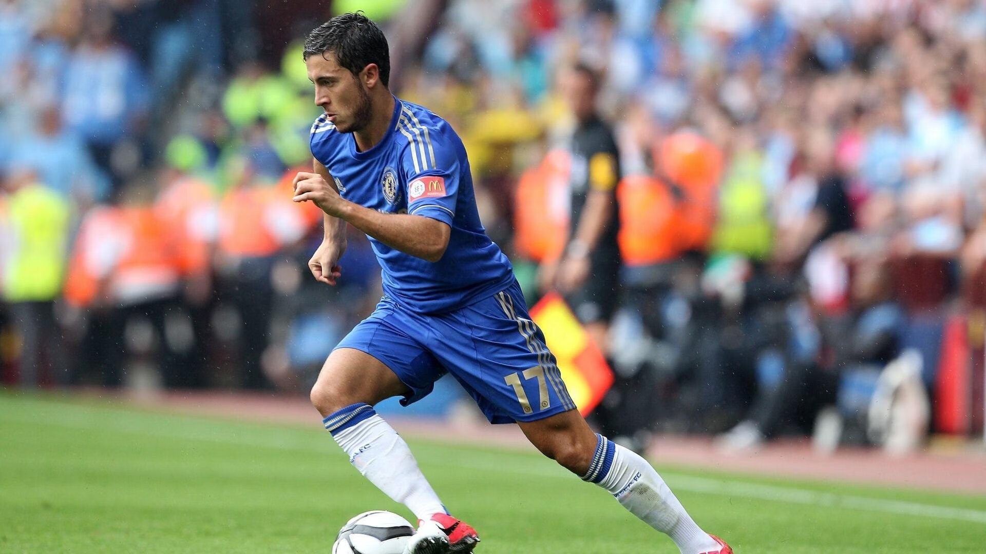 九游APP-眉如远山定乾坤，当稳定成为最锋利的狼牙